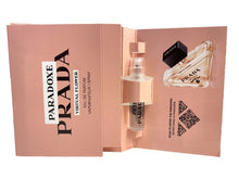 Carregar imagem no visualizador da galeria, Flaconete 1,2ml – Prada Paradoxe Virtual Flower Feminino • EDP