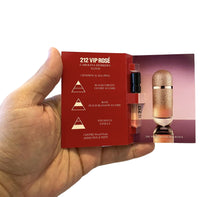 Carregar imagem no visualizador da galeria, Flaconete 1,5ml – Carolina Herrera 212 VIP Rose Elixir Feminino (Lançamento) • EDP
